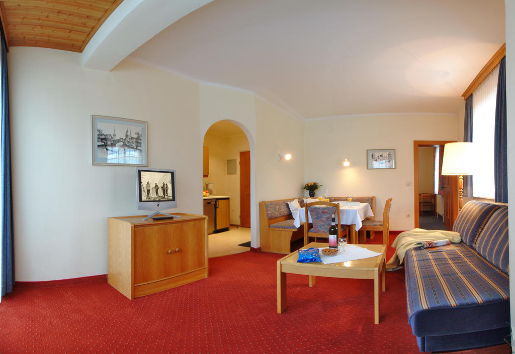 Appartements Monuth Bad Hofgastein Rum bild